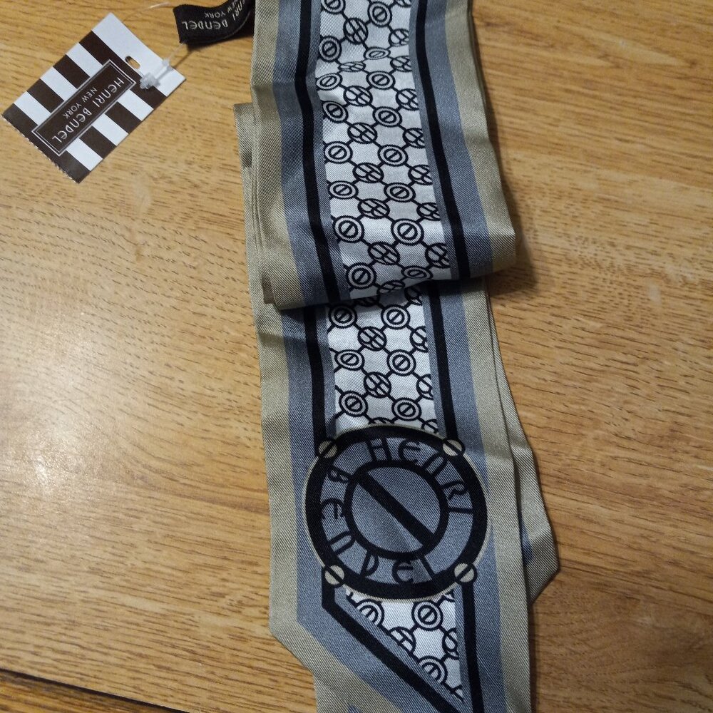 AUTHENTIC HENRI BENDEL Skinny Mini Silk Scarf